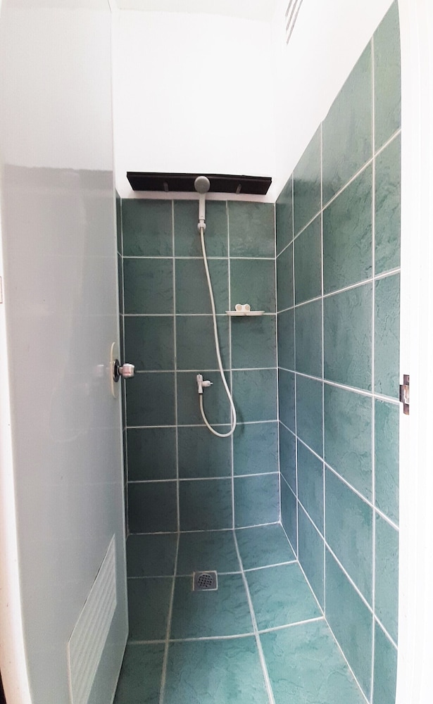 Budget Single Room photo 3