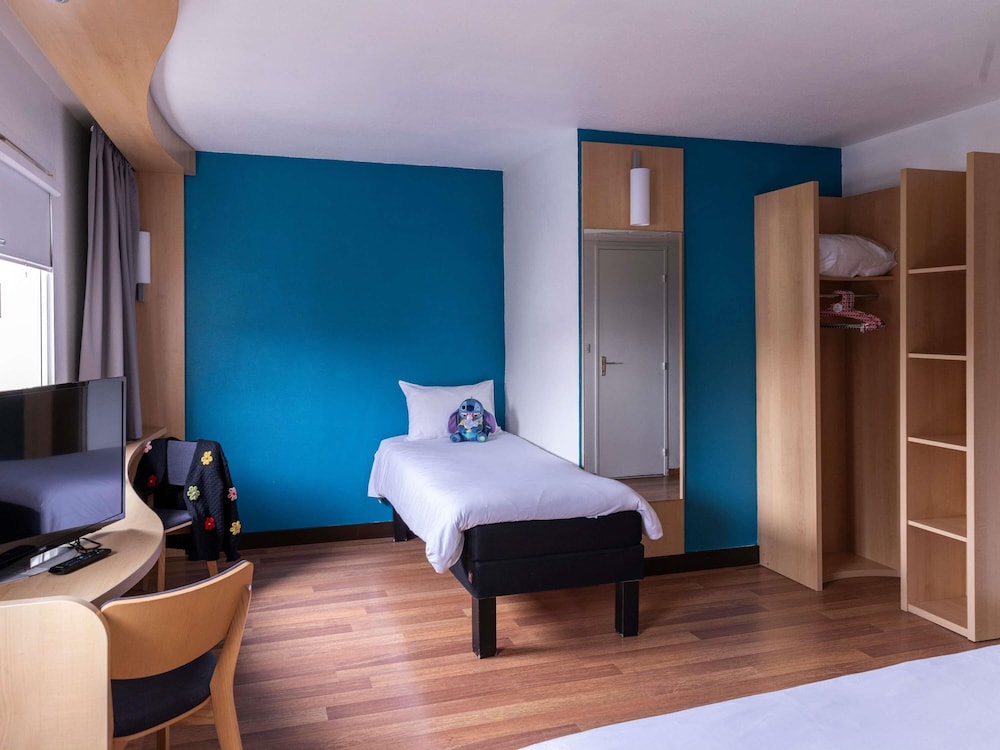 Standard Room, Multiple Beds