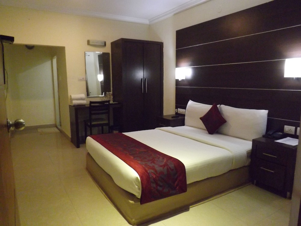 Room (Pride AC) photo 2