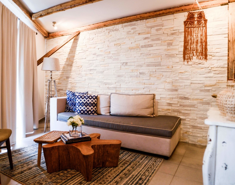 Attic Apartment photo 1
