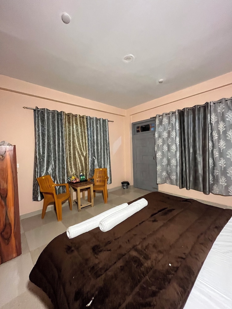 Premium Super Deluxe Riverside Room