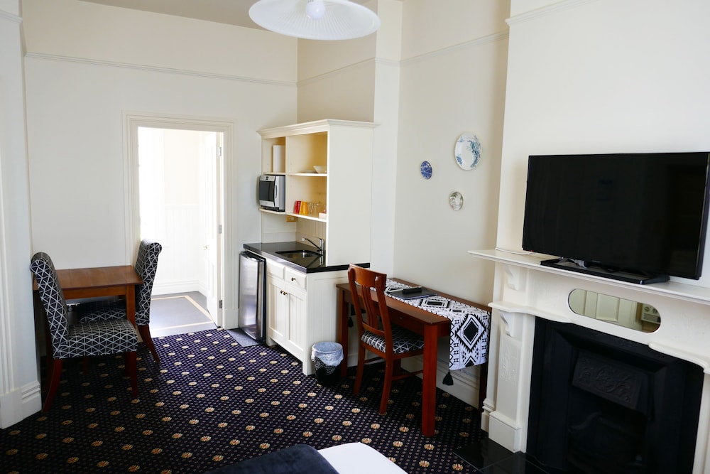 Available room