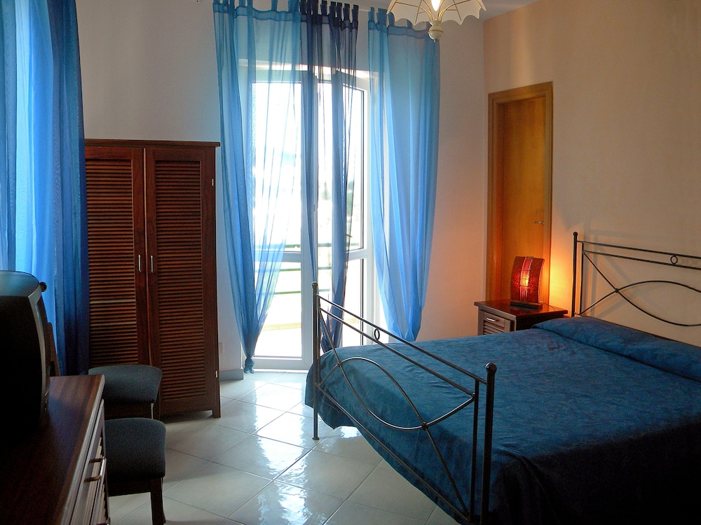 Triple Room, Sea View