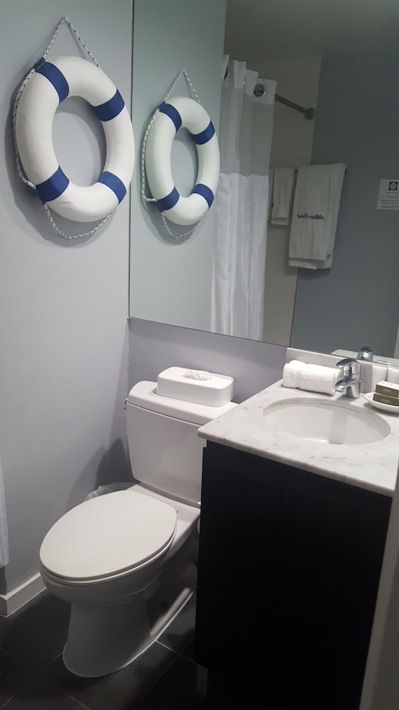 Standard Room (Petite) - Photo 5