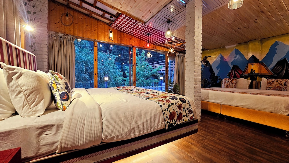 Royal Room