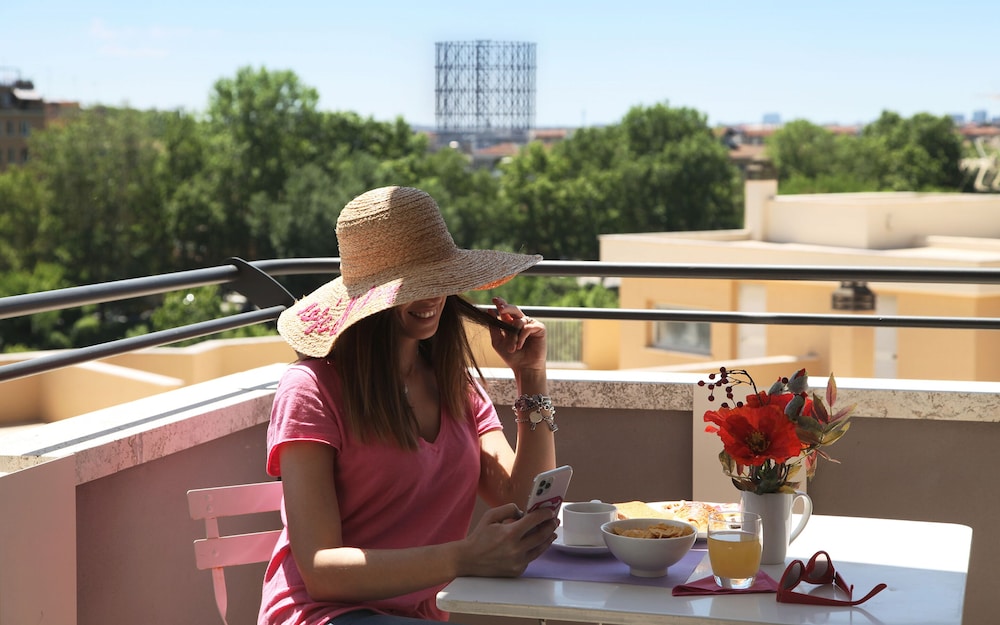 Junior Suite, Terrace, City View photo 3