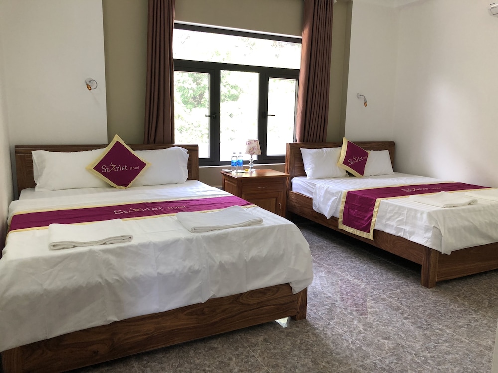 Quadruple Room, City View photo 1