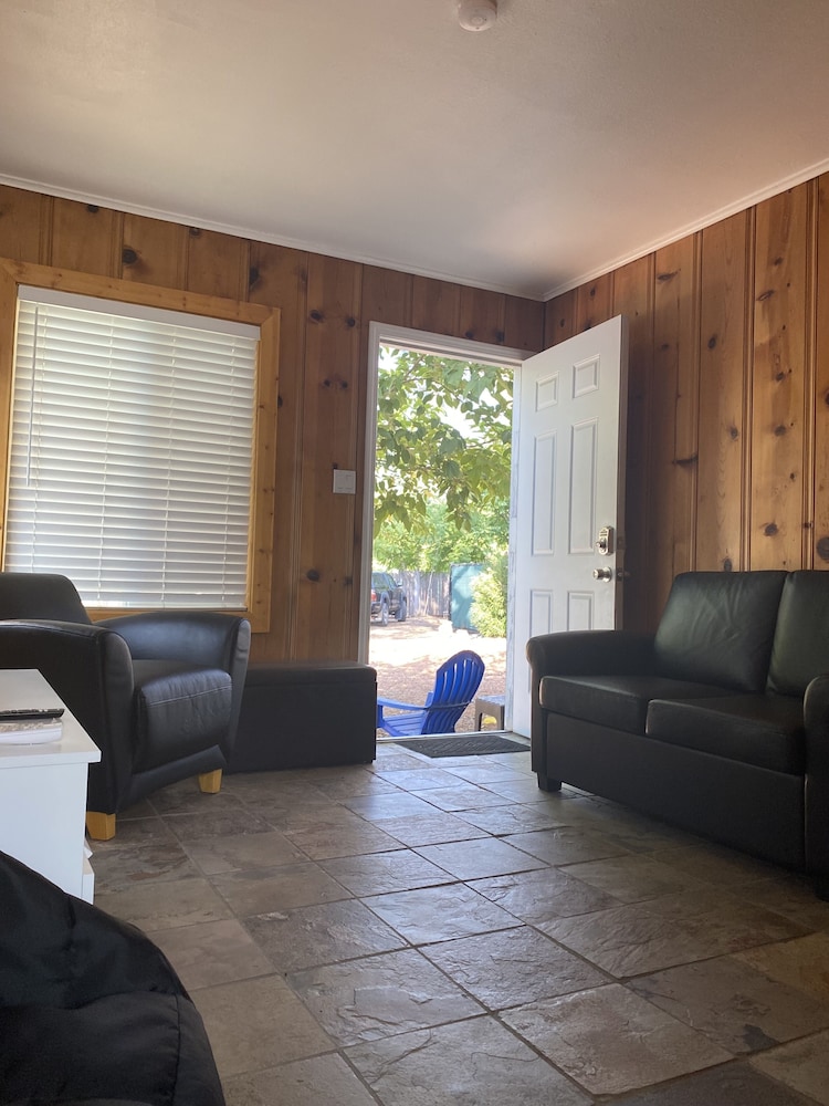 Deluxe Cabin photo 1