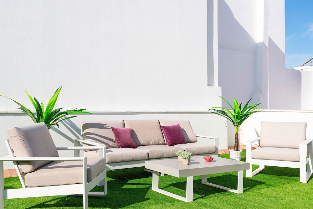 Apartment (2 Bedrooms)