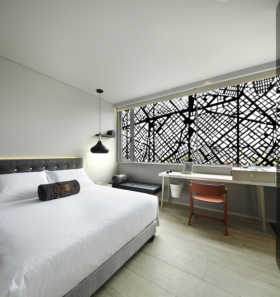 Economy Room (XS)