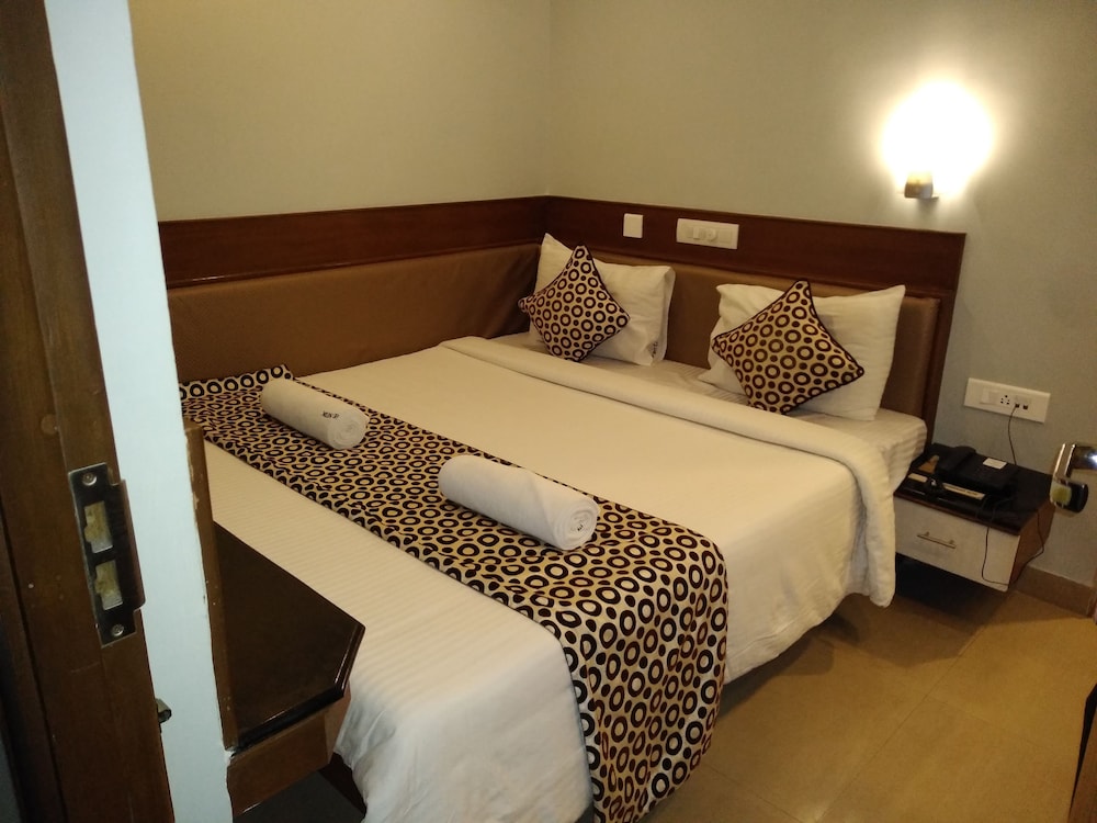 Business Room photo 2