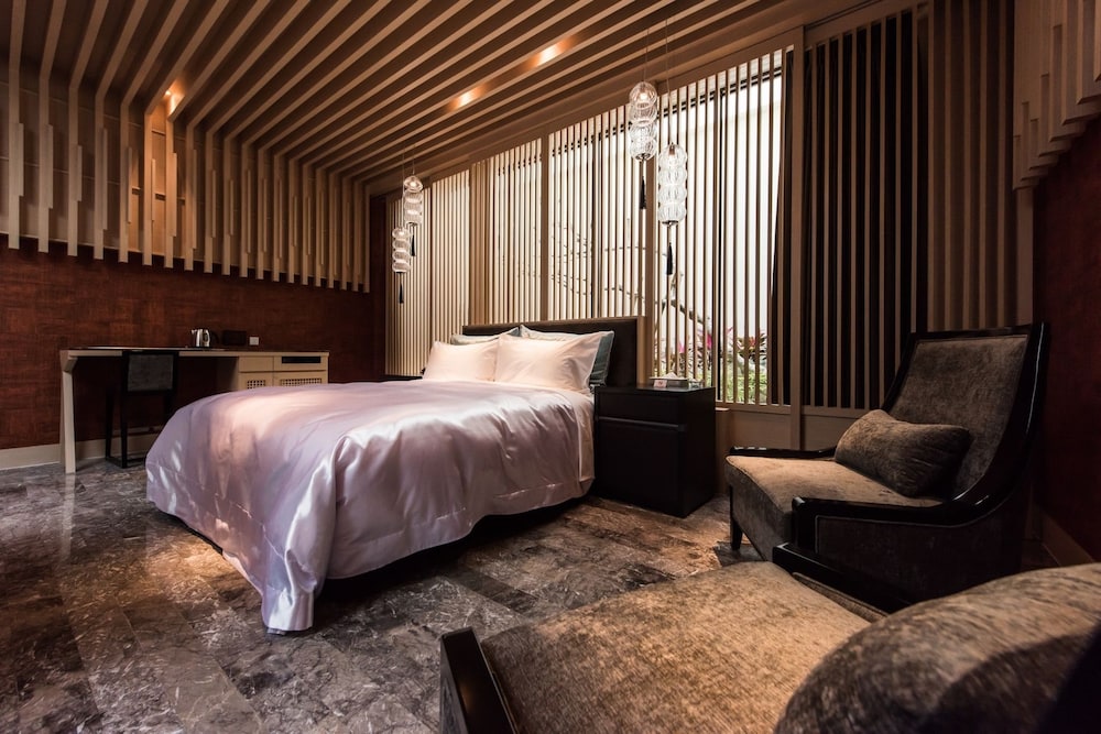 Deluxe Double Room (Check-in After 21:00) photo 3