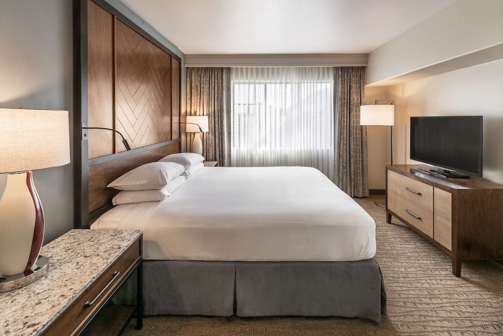 Premium Suite, 1 King Bed