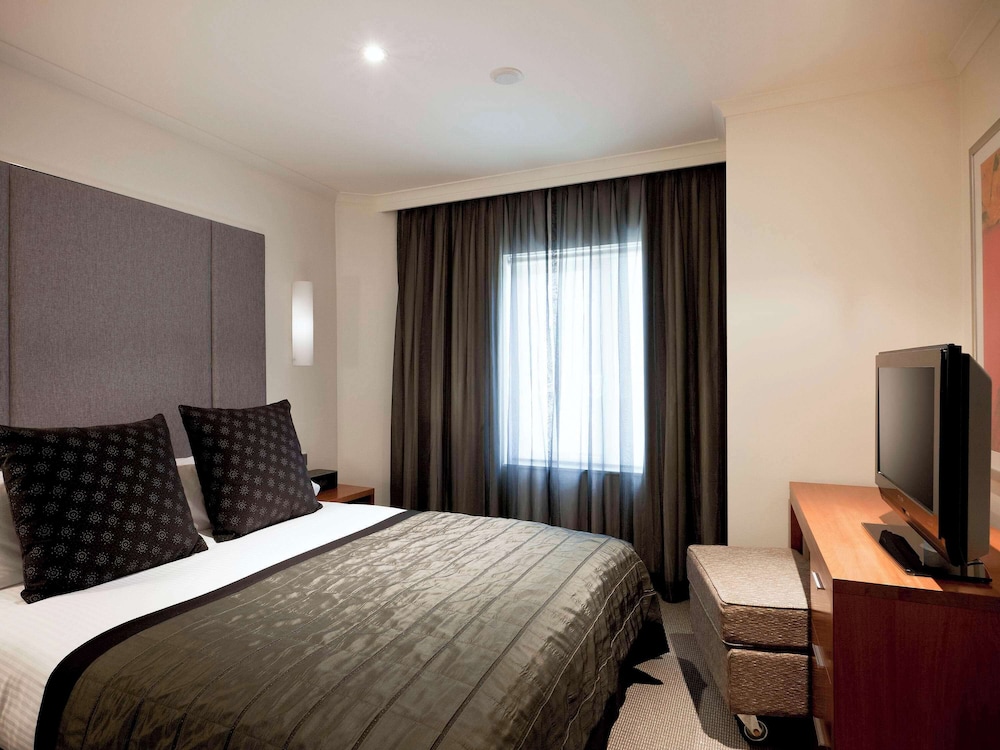 Apartment Suite, 1 Bedroom, City View (Non-refurbished)