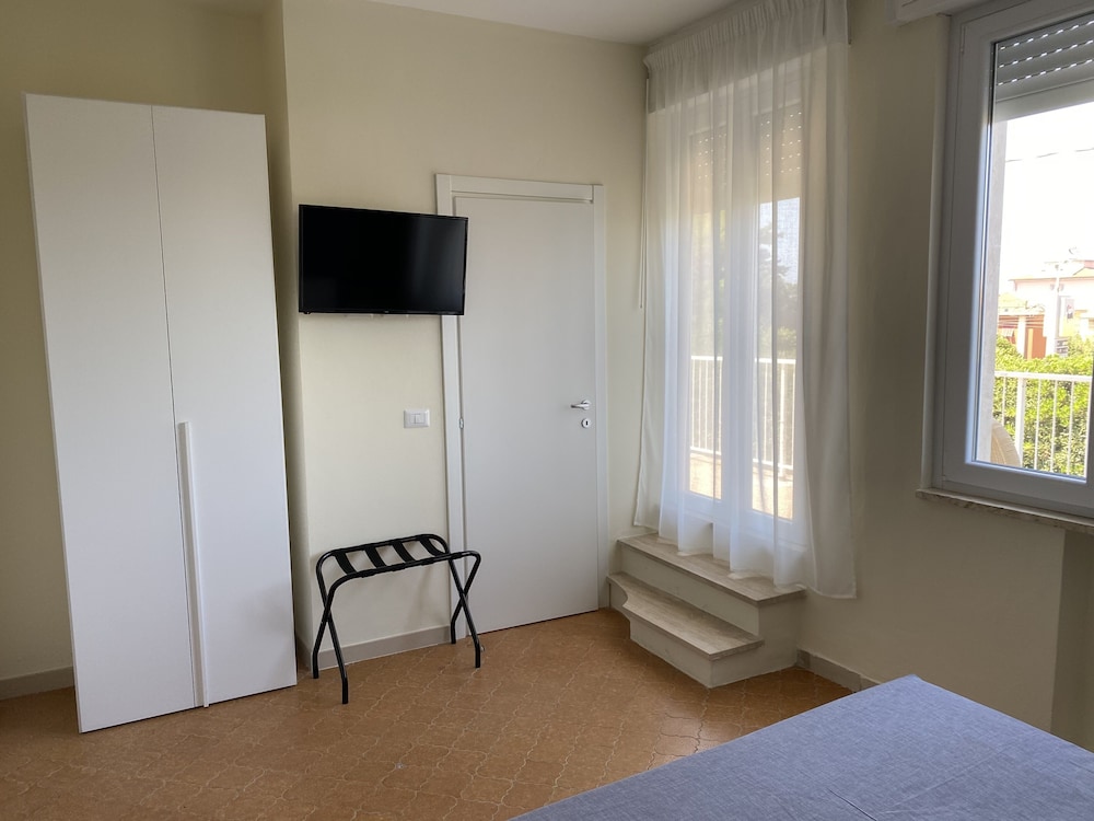 Standard Double Room, 1 Double Bed photo 2