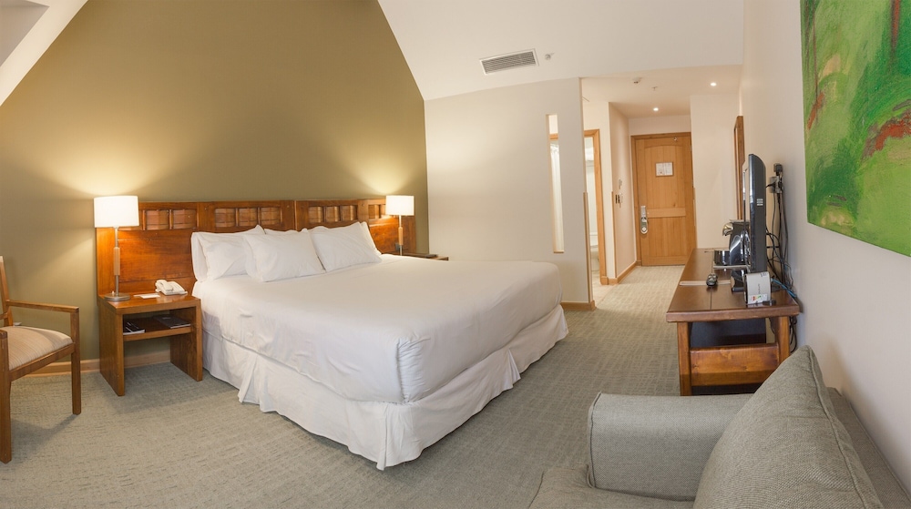 Standard Room, Non Smoking - Photo 2