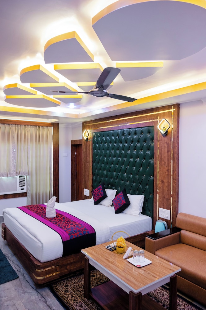 Deluxe Suite - Photo 9