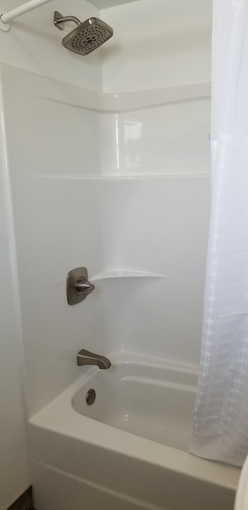 Deluxe Room, 2 Queen Beds, Non Smoking photo 1