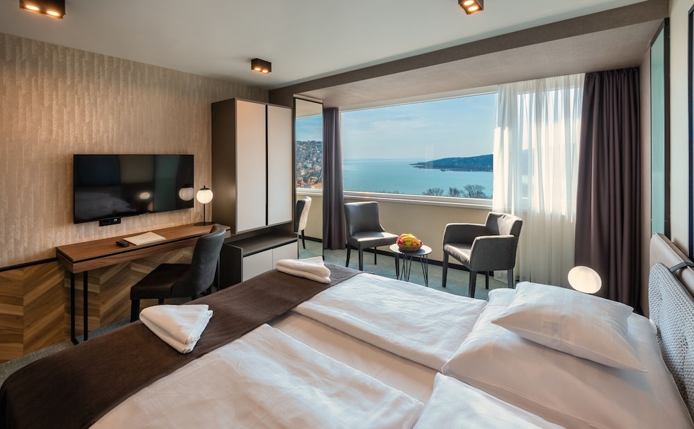 Panoramic Suite photo 3