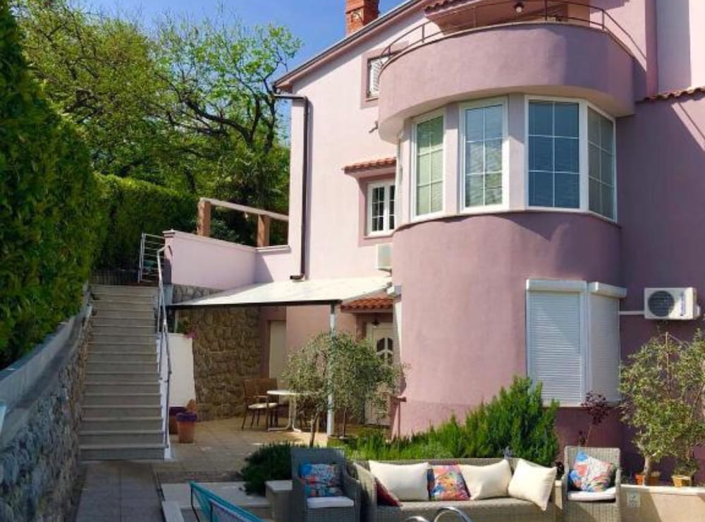 Apartment (Oprić Hills Three bedroom apartment )