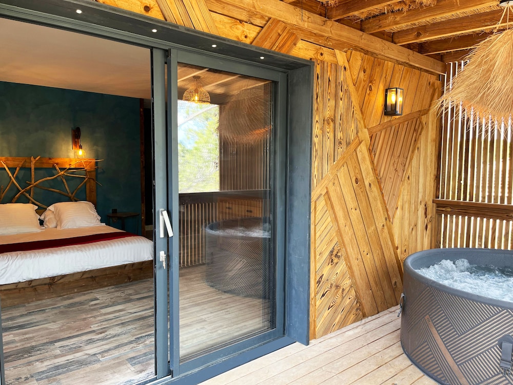 Luxury Cabin