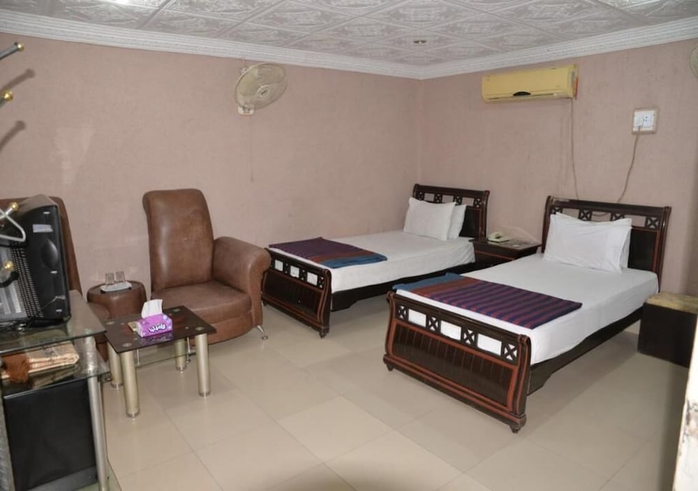 Deluxe Double Room photo 2