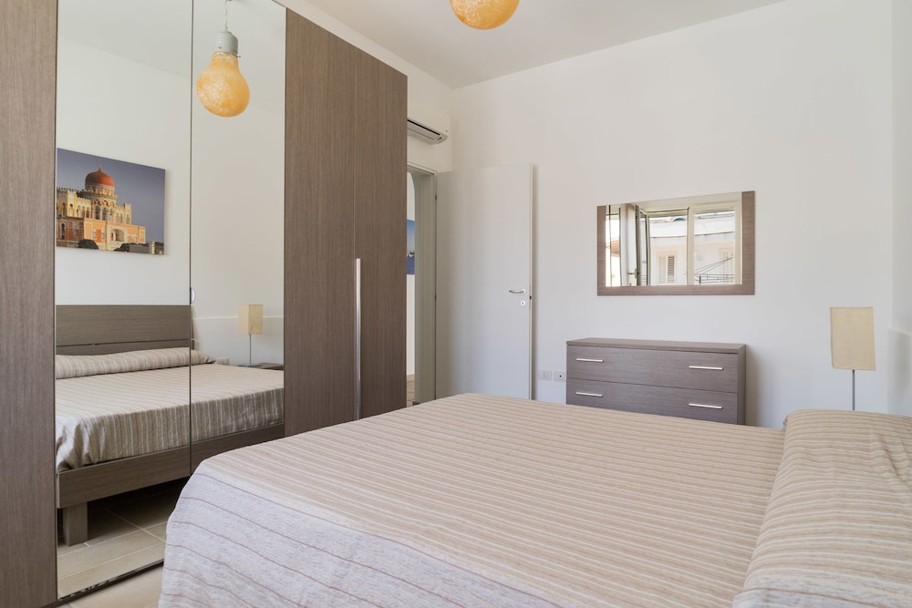 Deluxe House, 2 Bedrooms