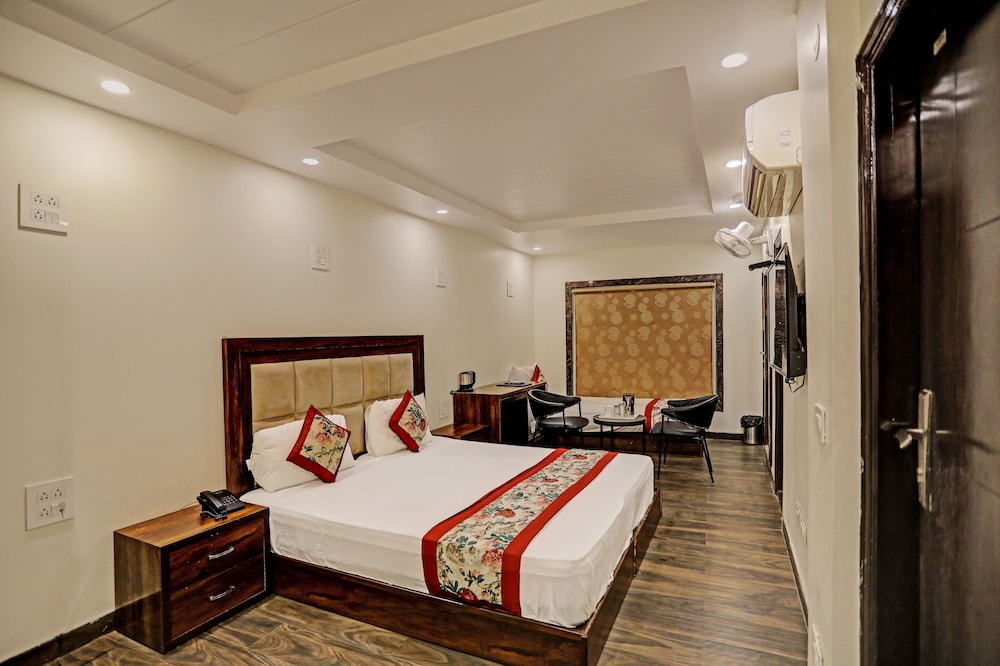 Deluxe Studio Suite