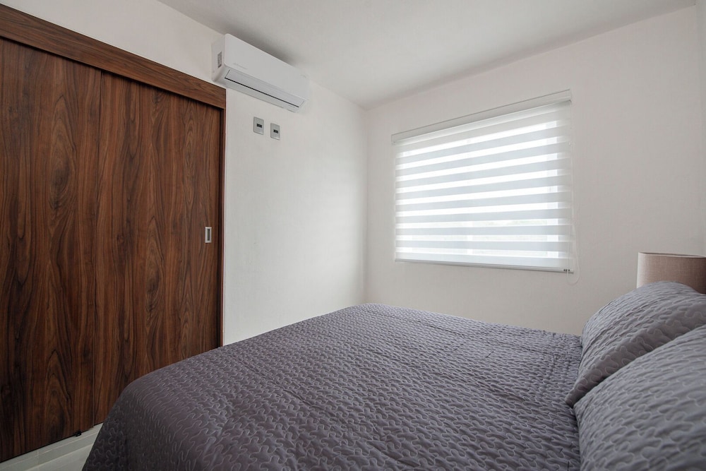 Family Apartment photo 2