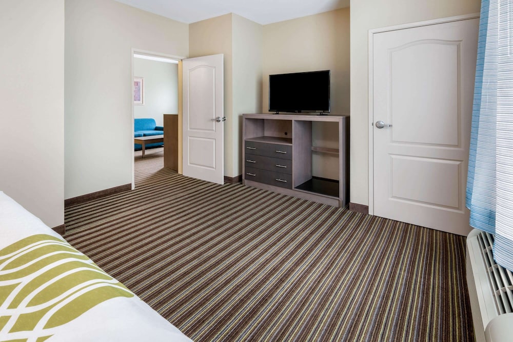 Suite, 1 Bedroom, Non Smoking - Photo 1