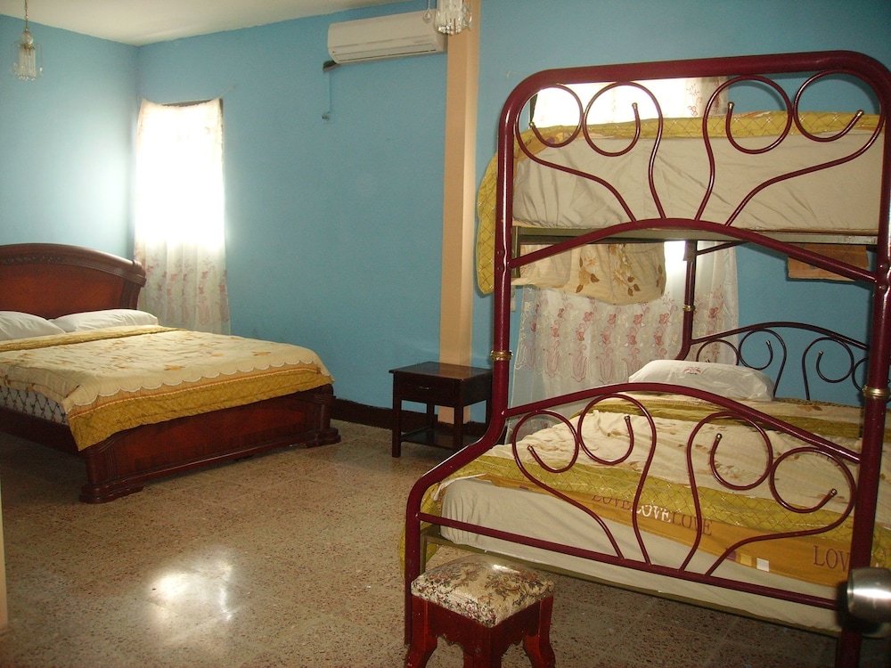 Traditional Double Room, 1 Double Bed, Ensuite, Tower photo 3
