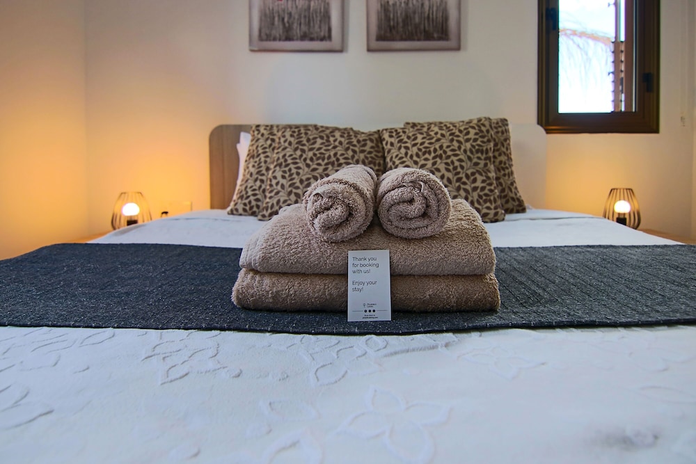 Luxury Apartment photo 1