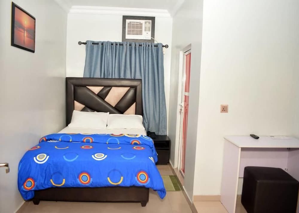Premier Room