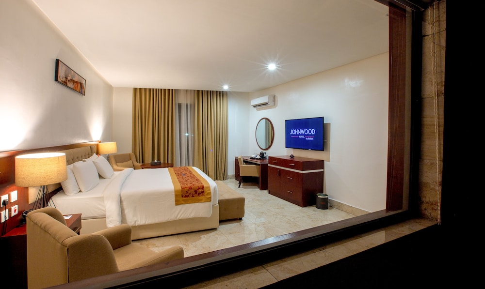 Executive Room - Photo 1