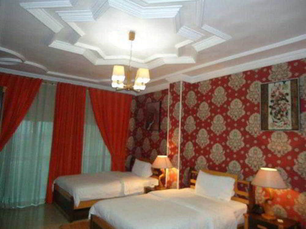 Standard Twin Room photo 3