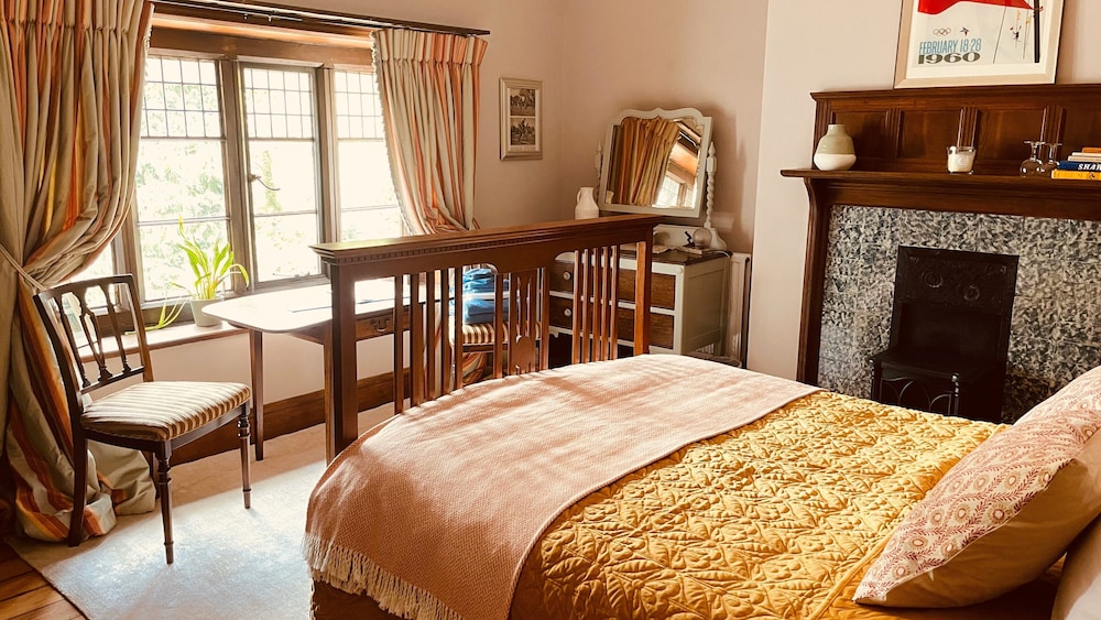 Standard Double Room, 1 Double Bed, Private Bathroom, Lake View (Gibbs) photo 1