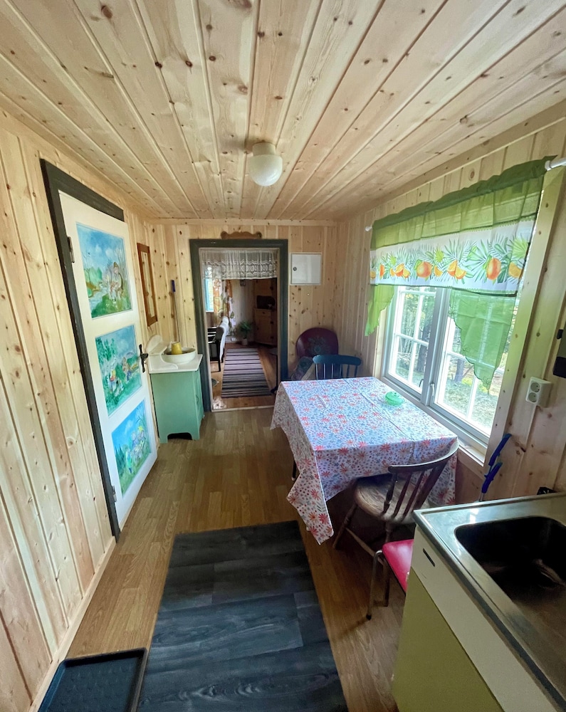Family Cabin photo 3