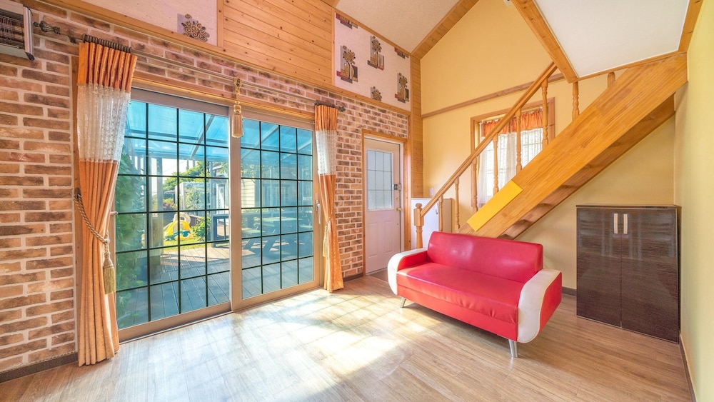 Basic Room, 1 Bedroom (Room 102)