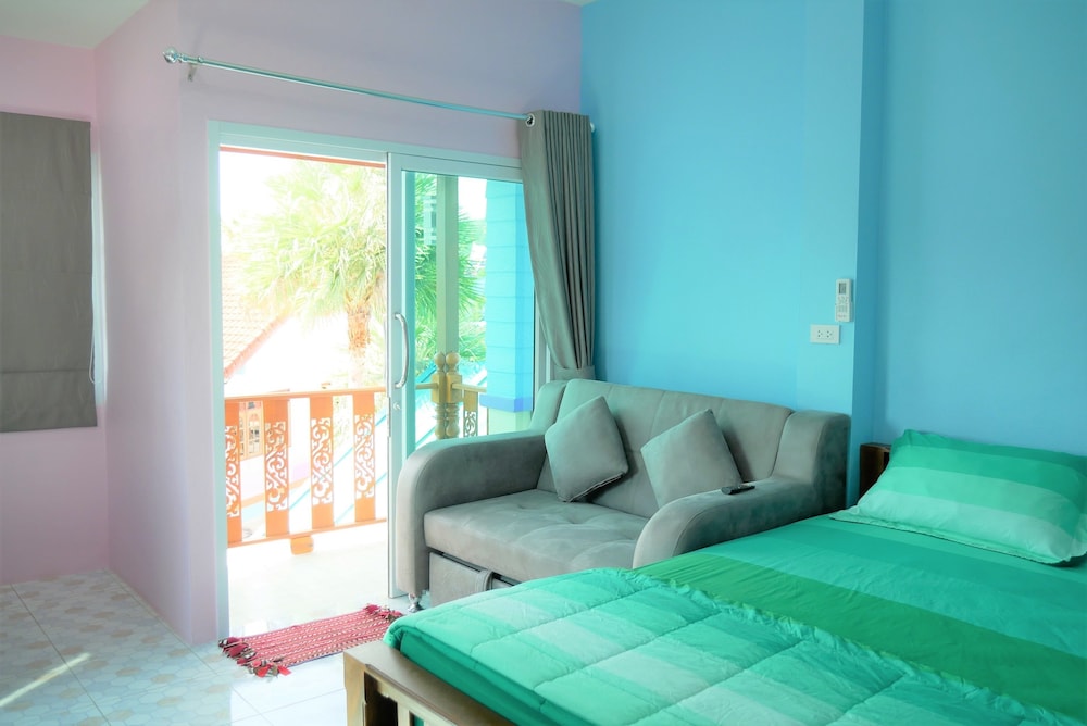 Superior Triple Room photo 3