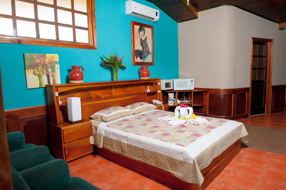 Standard Room - Photo 1