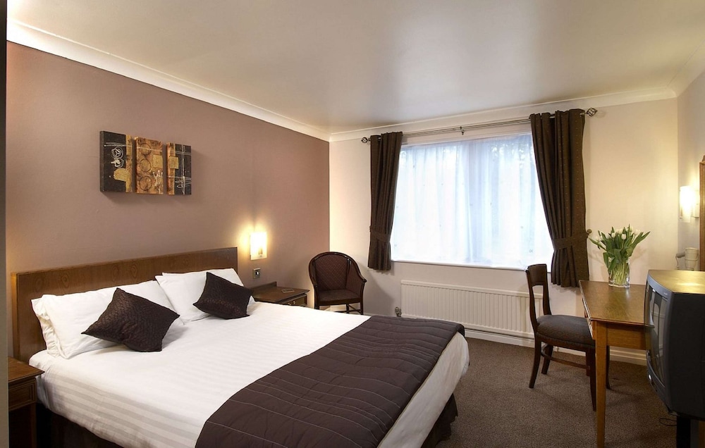 Standard Room, 1 Double Bed, Non Smoking - Photo 1