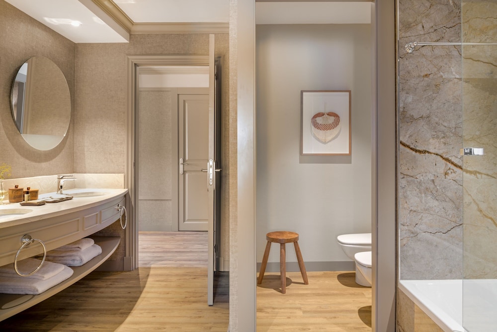 Suite, 1 Bedroom, Terrace, Garden View