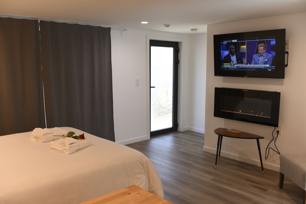 Comfort Room, 1 Queen Bed photo 3