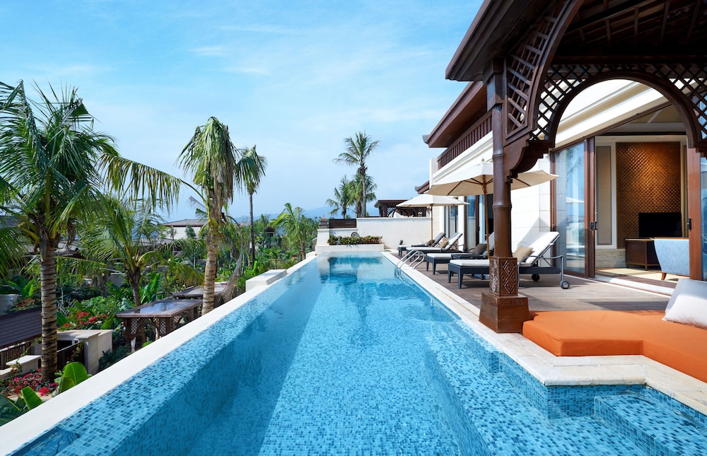 Songkran Two-Bedroom Garden Pool Villa