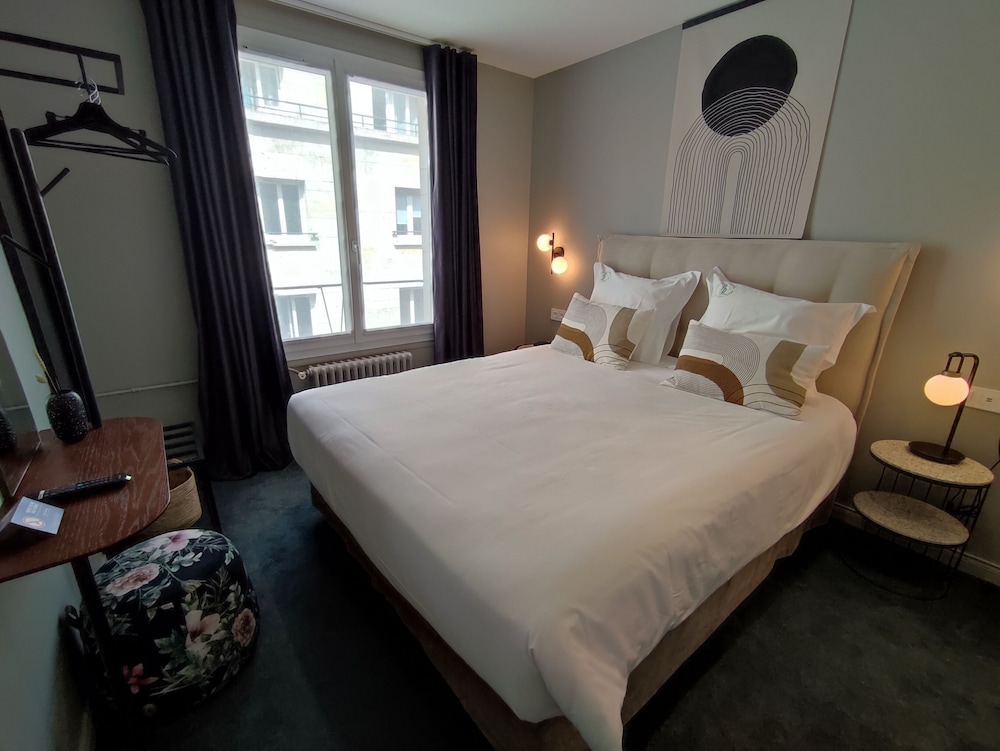 Standard Double Room - Photo 4