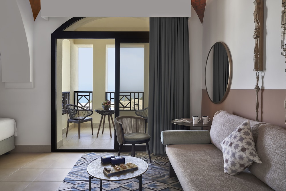 Sea View Room - Twin Bed photo 3
