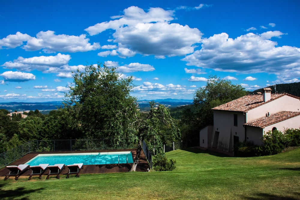 Deluxe Villa, Private Pool photo 3