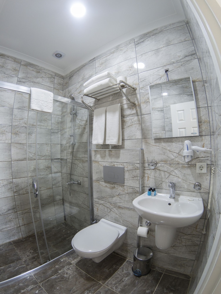 Single Room photo 3