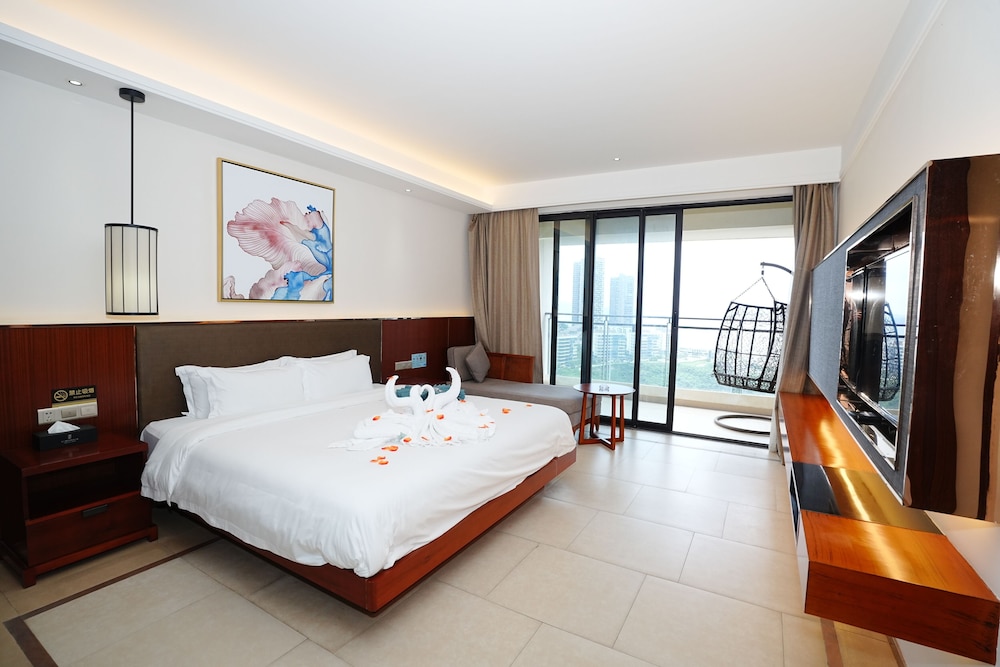 Luxury Suite photo 1