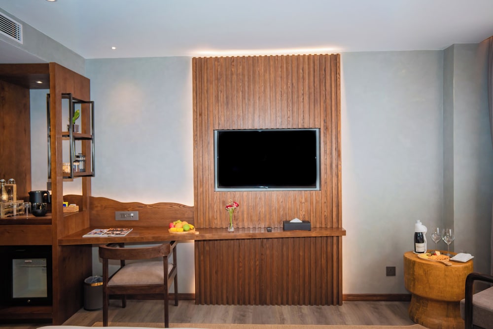 Deluxe Twin Room, 1 Bedroom - Photo 11